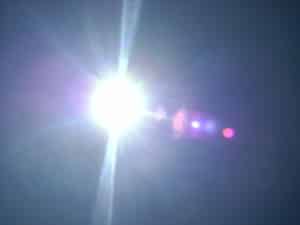 sol reflejado en millones de burbujas