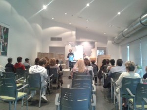 Clase de meditación y mindfulness dirigida por Raman Leonato