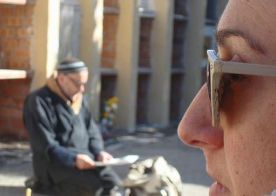 mujer con gafas